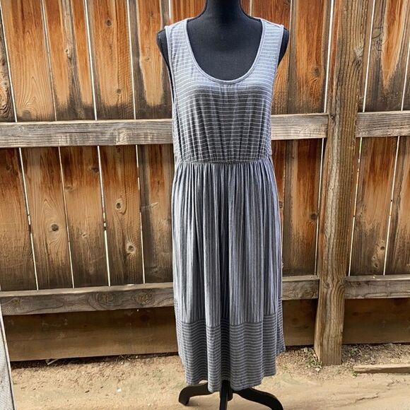 Lane Bryant dress tank midi stretch gray white striped Sz 14 FIRM on PRICE - Picture 1 of 3
